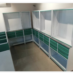 Retail Pharma Displays